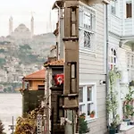 Bebek Apt 1 Min Walk To Beach